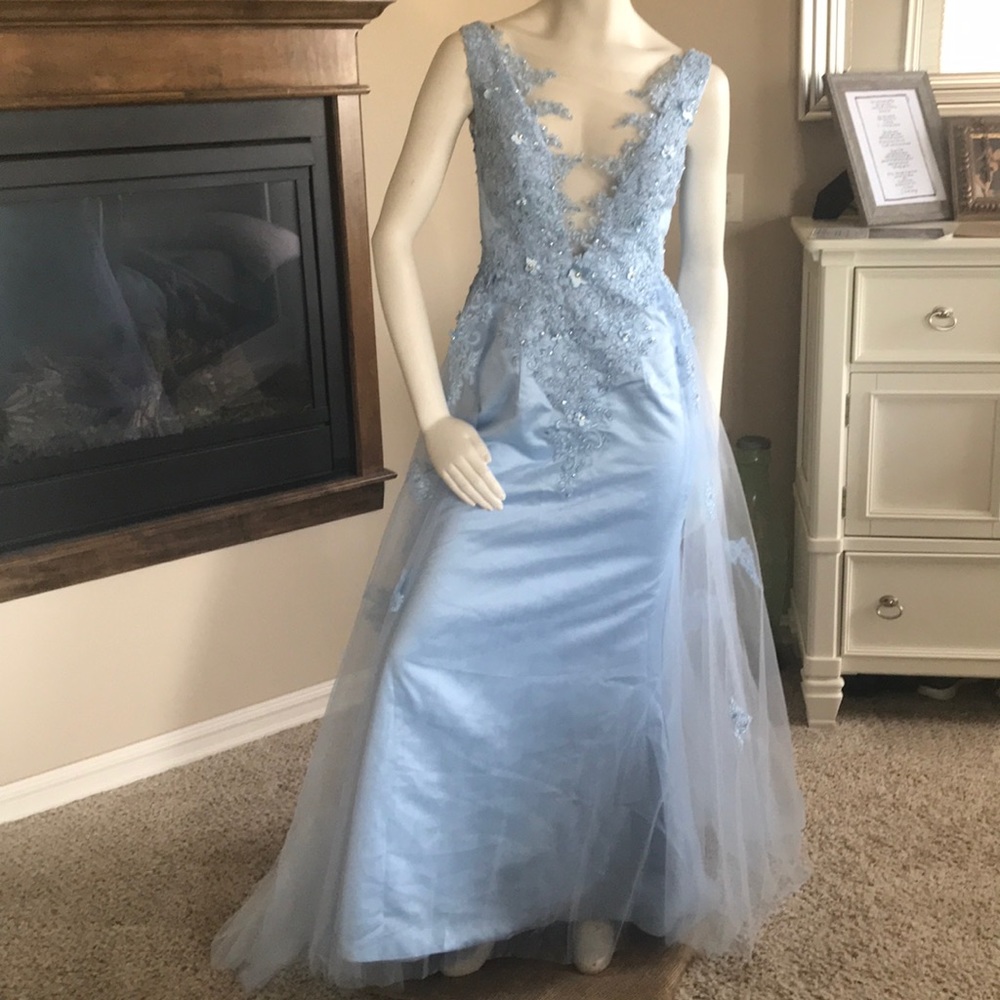 Light blue floral prom dress. Never been worn
